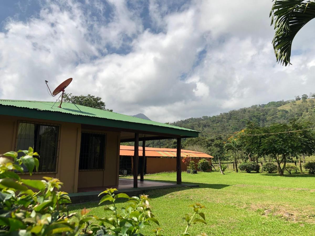 Casita El Jardin Villa บิฆากัว ภายนอก รูปภาพ